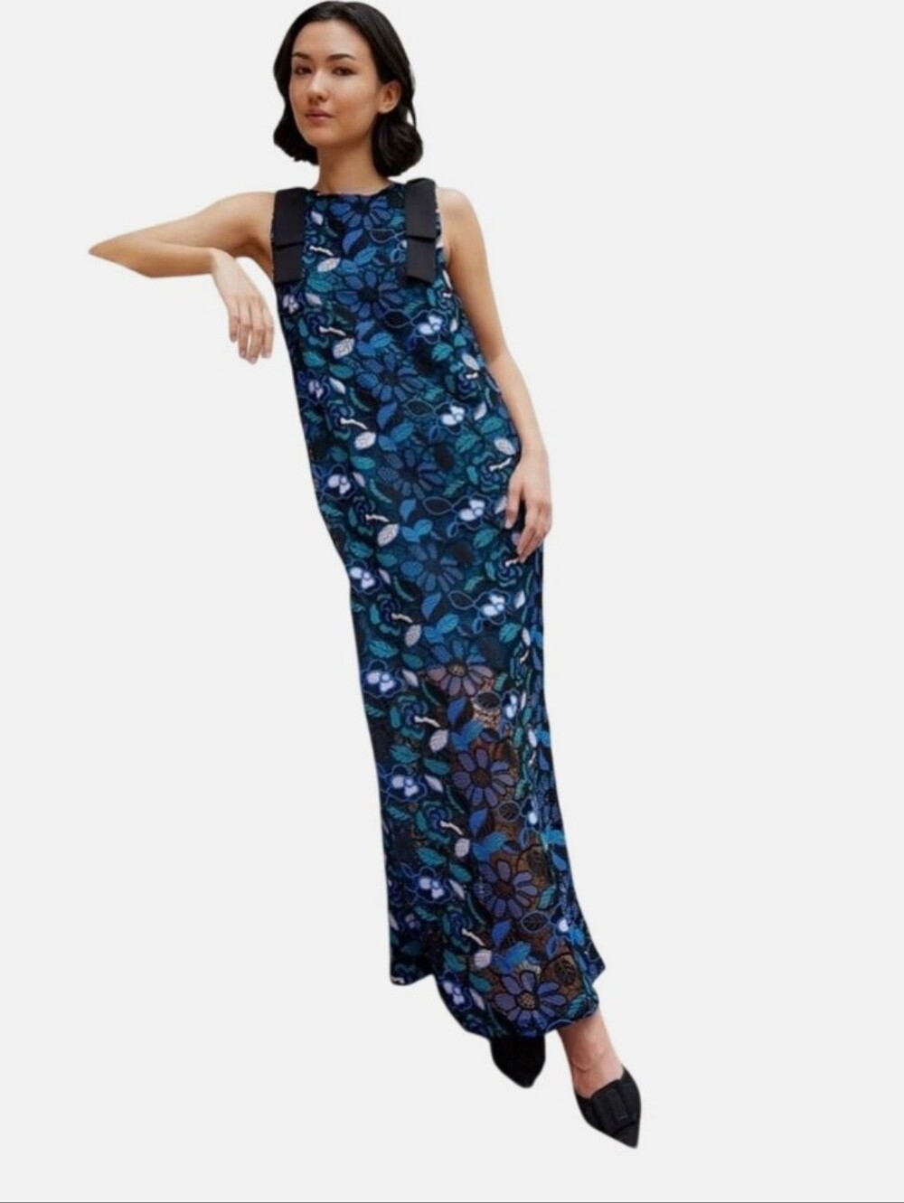 NWT Abbey Glass Lace Floral Maxi Dress